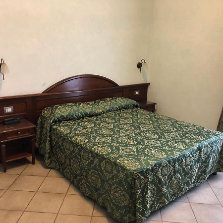 Hotel Zodiaco Bolsena Luaran gambar
